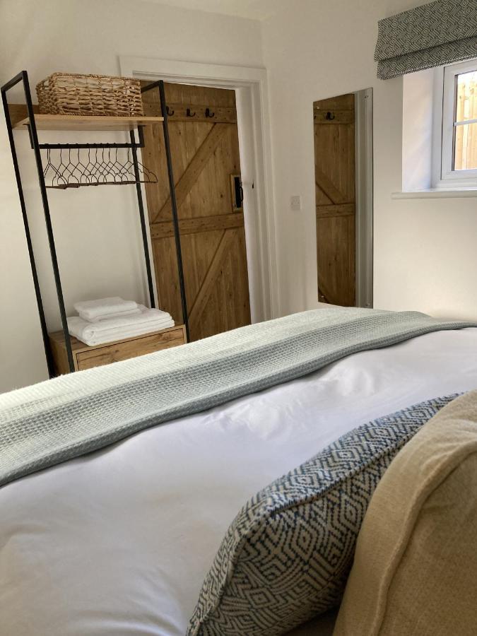 Finwood Green Farm Holiday Cottages-The Calf Shed And The Milk Parlour Henley-in-Arden Ngoại thất bức ảnh