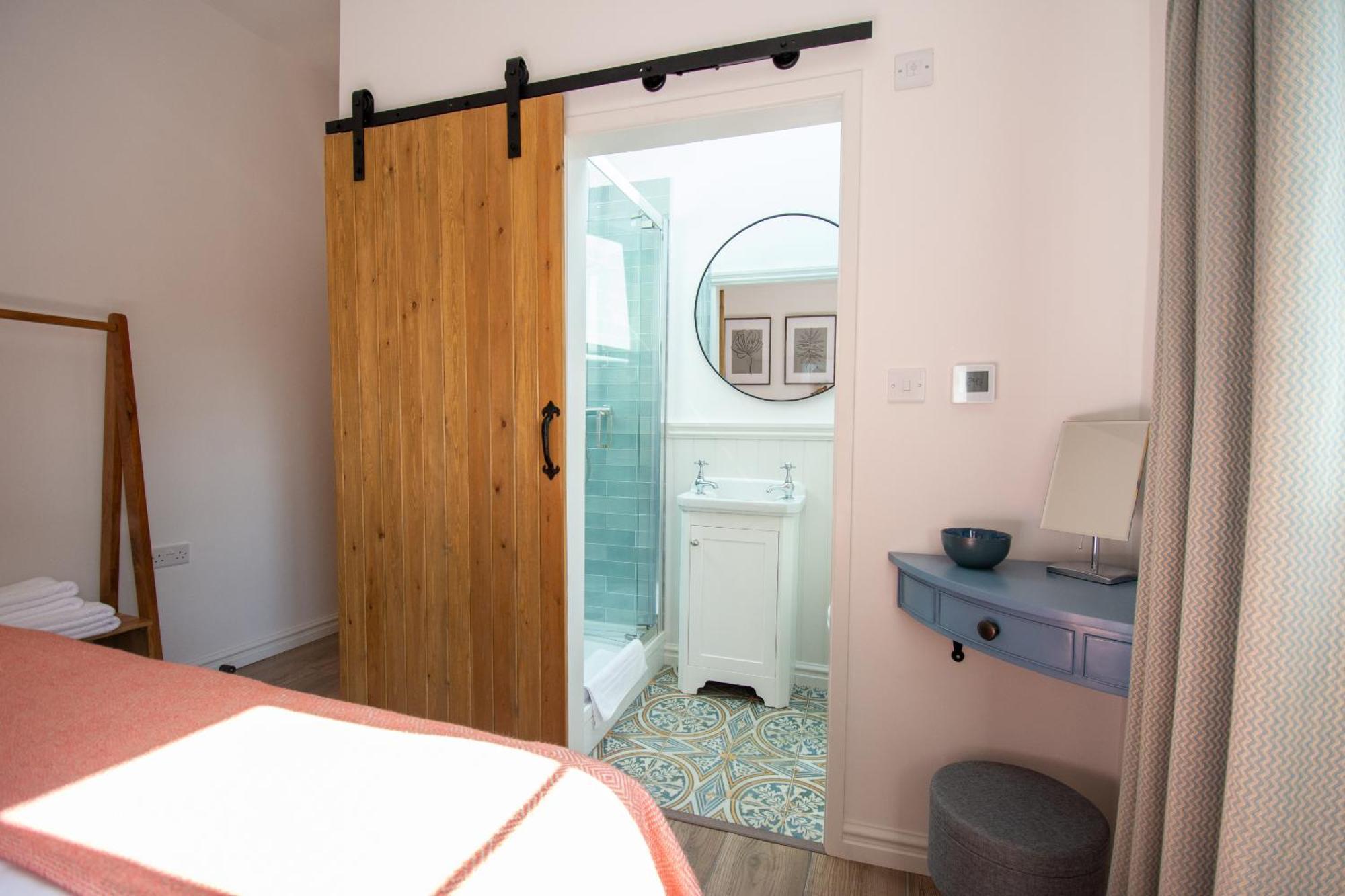 Finwood Green Farm Holiday Cottages-The Calf Shed And The Milk Parlour Henley-in-Arden Phòng bức ảnh